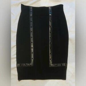 Bebe Pencil Skirt Fitted With Leather Trim Accent Sz 2 Women’s Knee LengthBlack